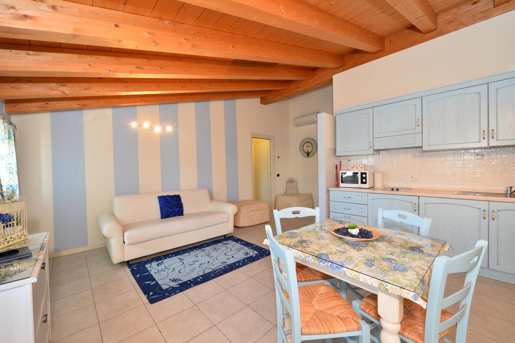 Residence Ca Di Capri Бусоленго Екстериор снимка