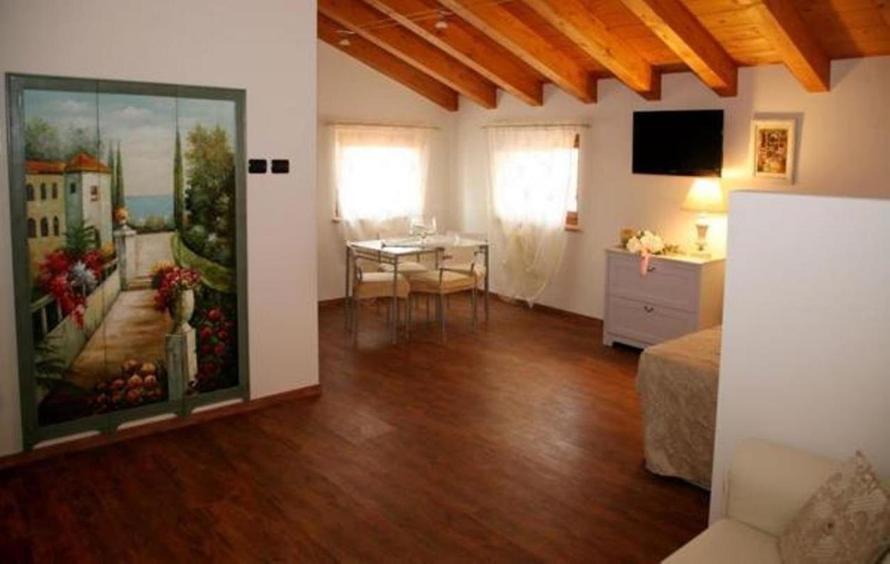 Residence Ca Di Capri Бусоленго Екстериор снимка
