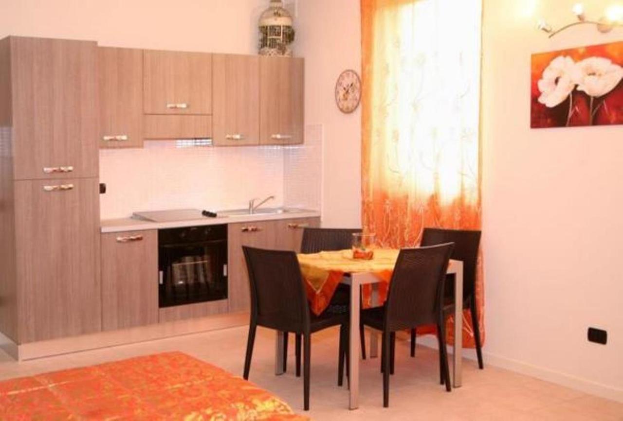Residence Ca Di Capri Бусоленго Екстериор снимка
