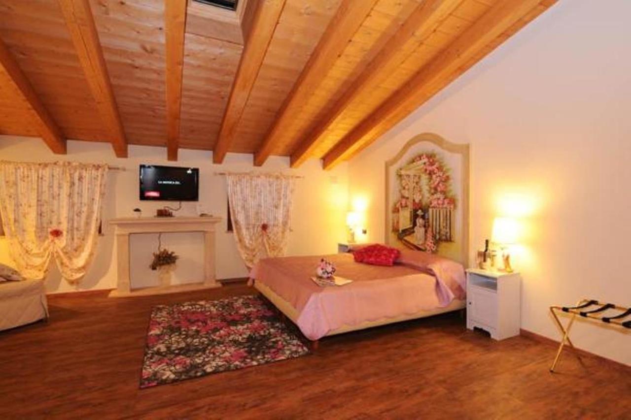 Residence Ca Di Capri Бусоленго Екстериор снимка